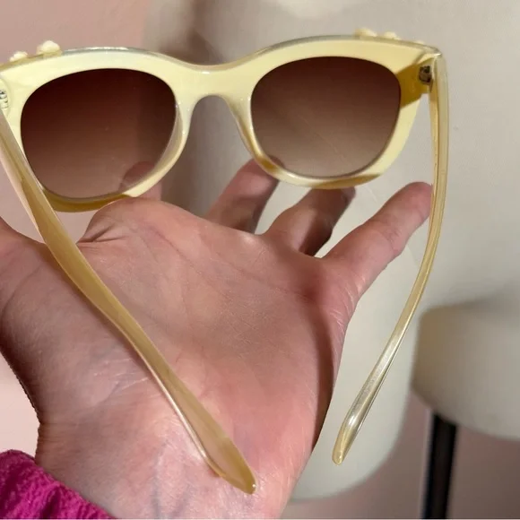 Vintage 90 Y2K Esprit Cream white retro Floral Coquette Girl feminine Sunglasses - Picture 6 of 16